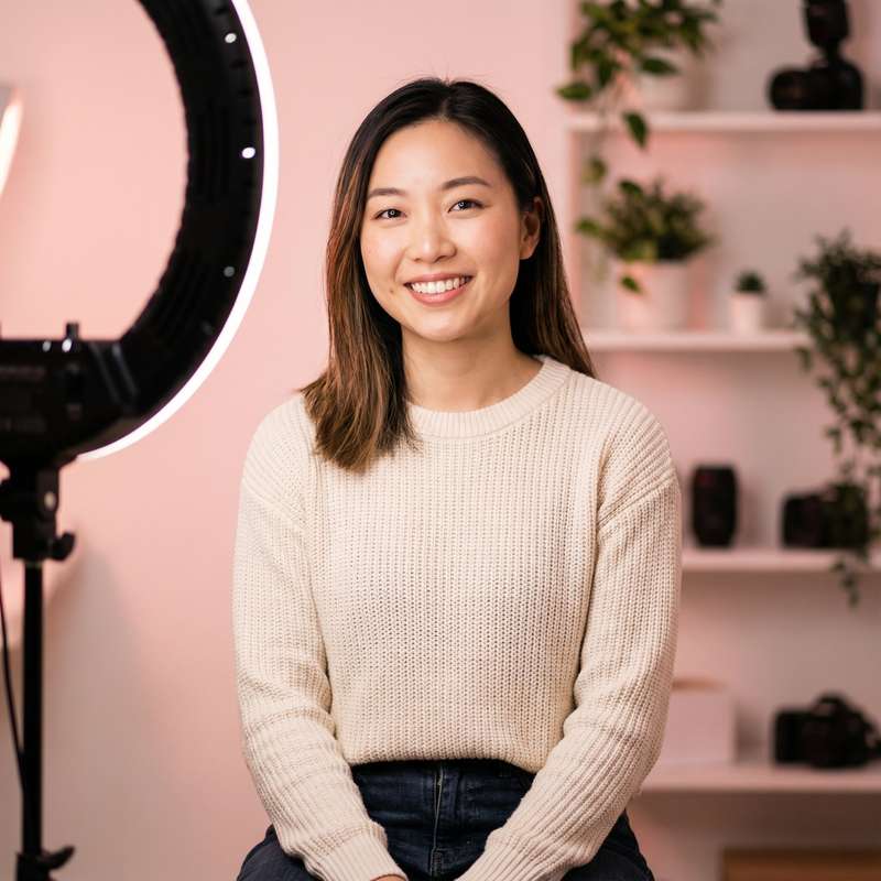 黄色仓库内容顾问